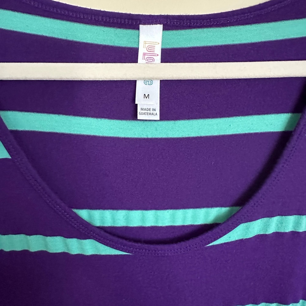 Tunic T-shirt, Size Medium